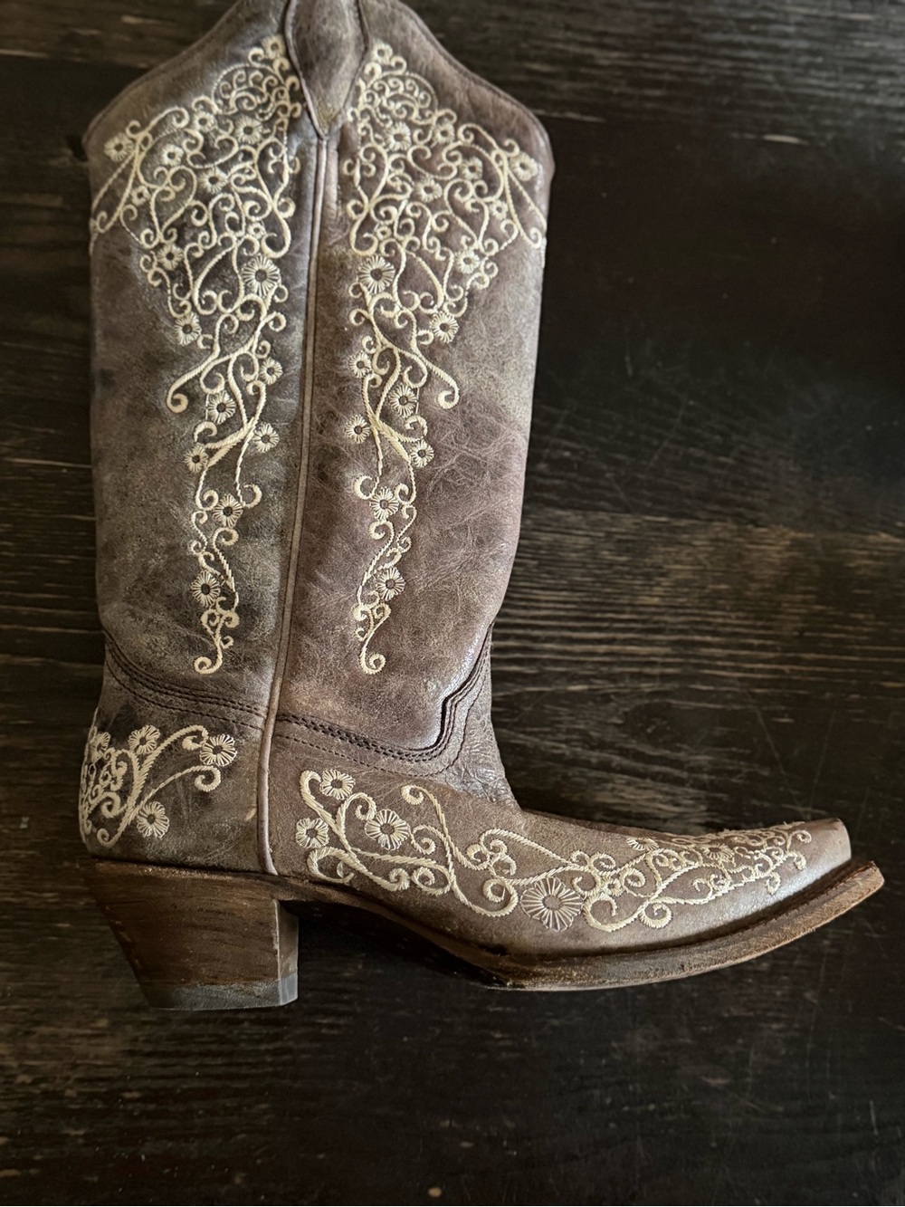 Corral Taupe Leather Western Embroidered Heeled Boots